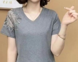 時尚肩鏤空上衣